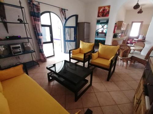 keur GAANSOTI in La Somone