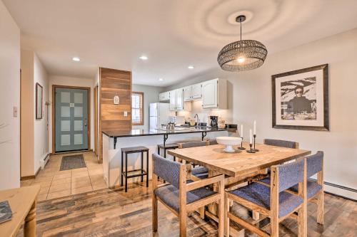 Silverthorne Condo Balcony, Pool and Spa Access in Silverthorne, USA