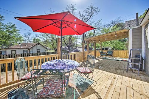 Renovated 'Carnegie Cottage' - Walk to Dtwn! in Winnsboro (TX)