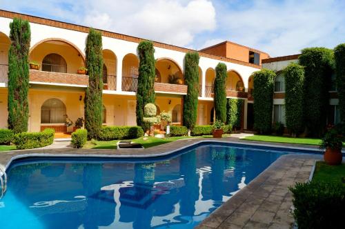 Hotel & Suites Villa del Sol, Morelia