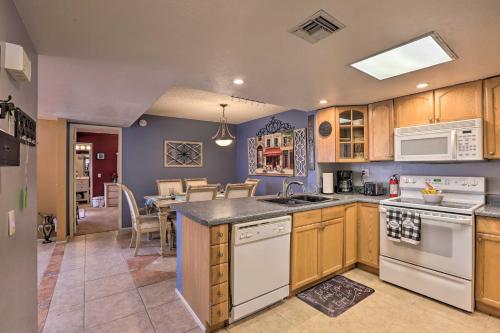 Dog-Friendly Tucson Home with Patio and Hot Tub in Casas Adobes