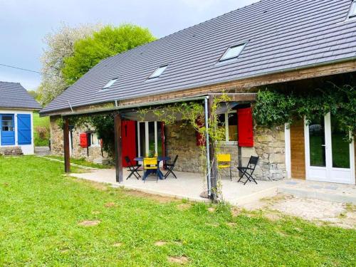Appartement charmant Orgnac-sur-Vézère avec jardin et parking