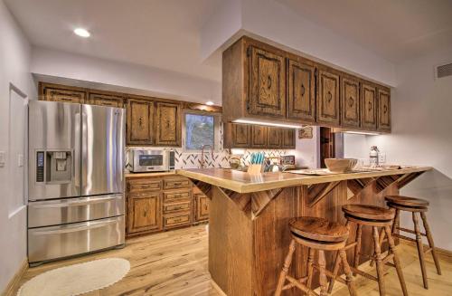Lakefront Home with 2 Docks and Private Playground! - image 12