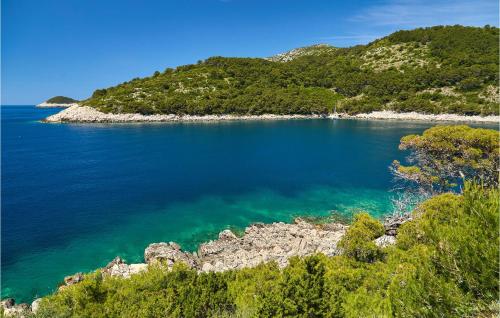 pludmale, Nice Apartment In Saplunara With House Sea View in Saplunara