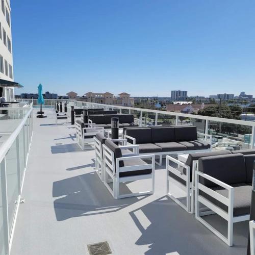 The Avalon Club - image 12