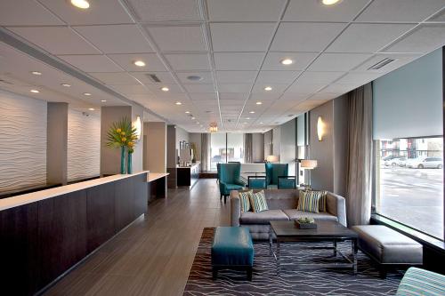 Best Western River North Hotel