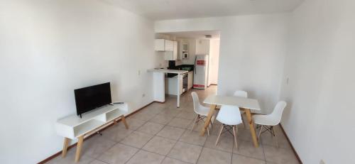 Ayres-Hermoso departamento en Saavedra-Zona Fundacion-Zapiola
