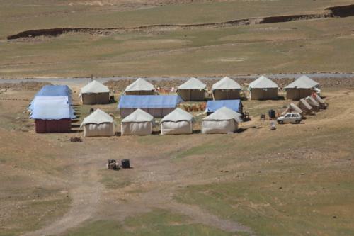 外部景觀, 加拉哈山登山觀景營舍 (Garjha Hill Sight Trekking & Camping) in 沙爾丘