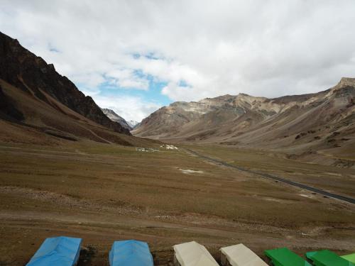加拉哈山登山觀景營舍 (Garjha Hill Sight Trekking & Camping) in 沙爾丘