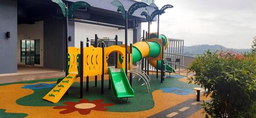 Sari Homestay Vista Bangi | Pool | Wi-fi | Netflix - image 13