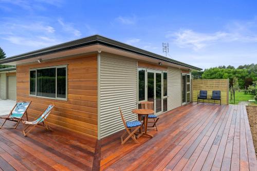 . Orange Blossom Cottage - Greytown Holiday Home