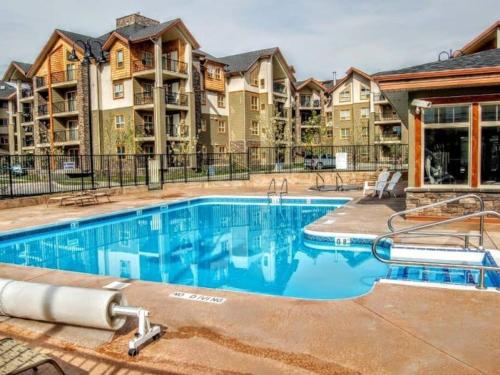 Lookout Pointe, Lakeview, Pool, Hot Tub, Gym in Invermere (BC)