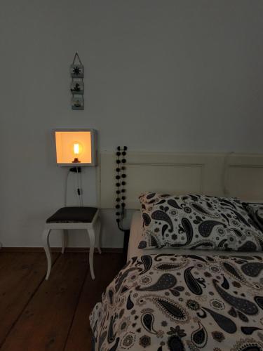 1 twin bed