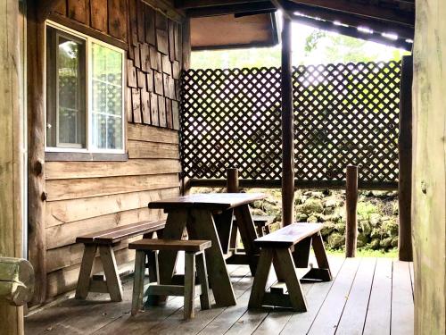 Facilities, Log Park Holiday Hotel in Halla Mountain National Park