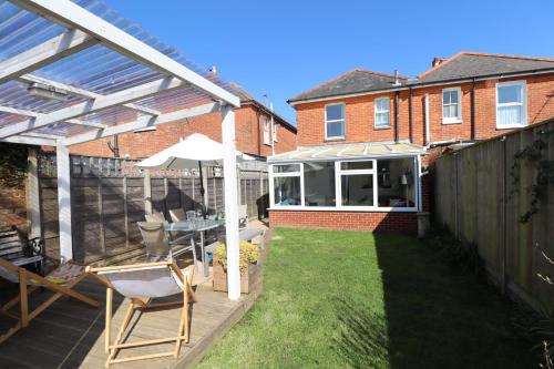 The Moorings - image 13