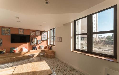 UXCO Grenad'inn, Bordeaux (Foto 10)