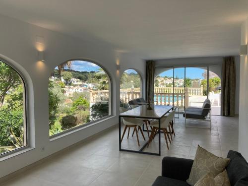 Villa mit privatem Pool 10 Minuten vom Strand mit kostenlosen WiFi, Benissa (foto 8)