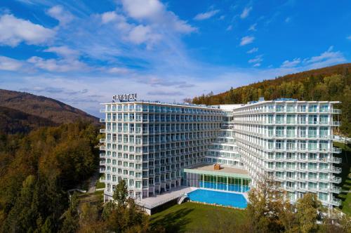 Crystal Mountain Hotel Wisła