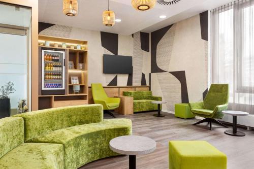 Фойє, Super 8 by Wyndham Chemnitz in Хемніц