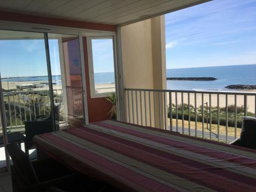 Facilities, Appartement spacieux au Cap d'Agde 120 m² avec piscine partagee near Les Vagues