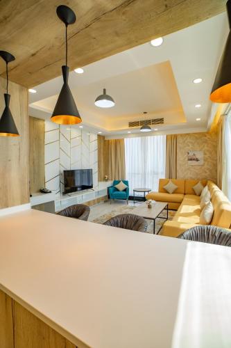 Guestroom, Platinum Coast Hotel Apartments in Fujairah Beach