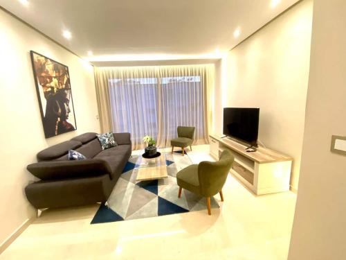 Pearl 31 - classy, brand new w/ balcony, Casablanca (foto 5)
