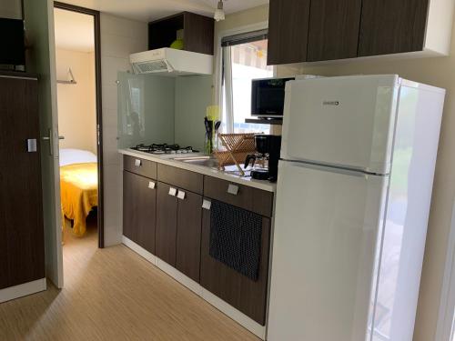 3 bedrooms, 5 beds