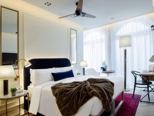 room detail thumbnail 0