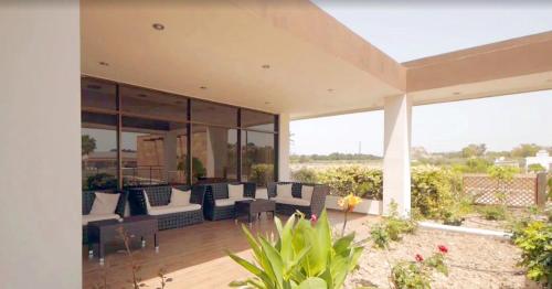 Anavadia Hotel - image 11