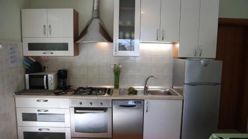Apartments Komel II - image 10