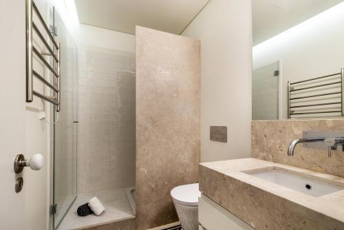 Beautiful Flat near Praça do Comércio by LovelyStay, Lisbon (photo 10)