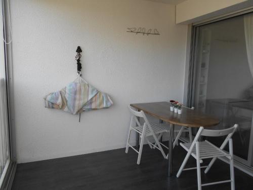 Apartment image 3