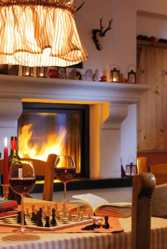 餐廳, Waldhaus Föckinghausen Hotel Ferienwohnung Ferienhaus (Waldhaus Fockinghausen Hotel Ferienwohnung Ferienhaus) in 貝斯特維格