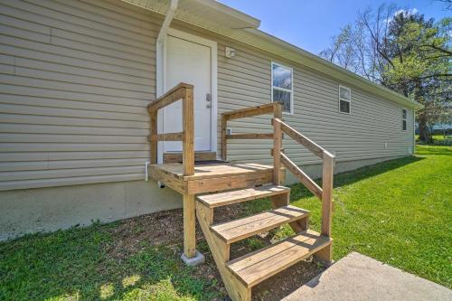 Charming One-Level Home with Deck, Walk to Dtwn