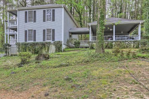 Riverdale Studio about 18 Mi to Downtown Atlanta! in Fayetteville (GA)