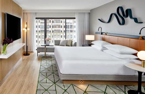 Hyatt Regency Atlanta near Centennial Olimpia Park