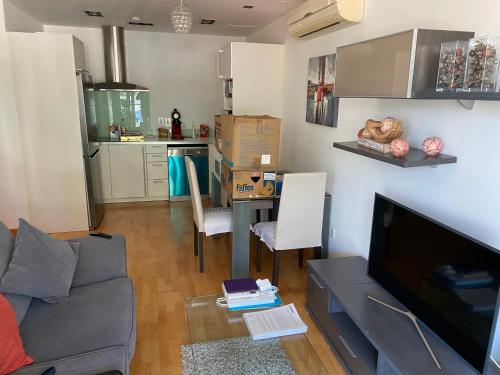 2 bedroom 1 bathroom apt with Communal pools in Ocean Village in Gibraltar