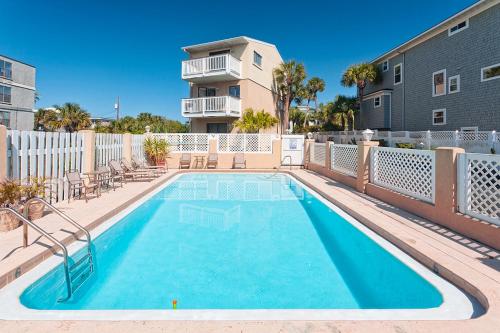 Paradise Ocean 3 Bedrooms Sleeps 6 Vilano Beach Pool Ocean Front - main image