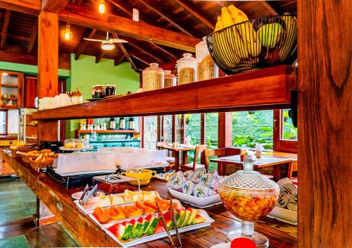 อาหารและเครื่องดื่ม, Pousada Jamboo in ปรายา โด อิตากวา