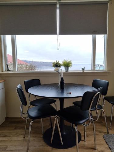 Kitchen, Lindarbrekka in Djupivogur