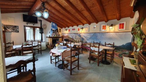Restorāns, BnB "A la Crus" in Onsernone