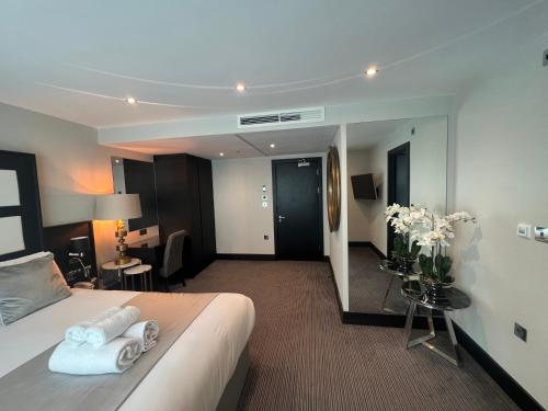 Hatton Garden Hotel - image 12