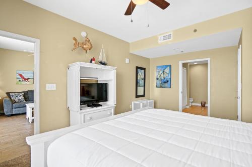 Splash Beach Resort by Panhandle Getaways - image 12