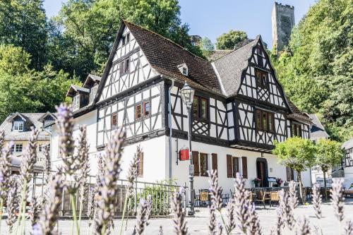 Landgasthof zur Burg Grenzau