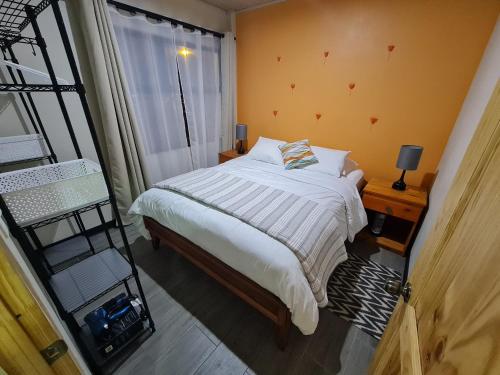 Fully-equipped 2-bedroom apartment in San Jose in Hospital