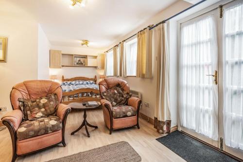 Sail Loft Annexe - image 14