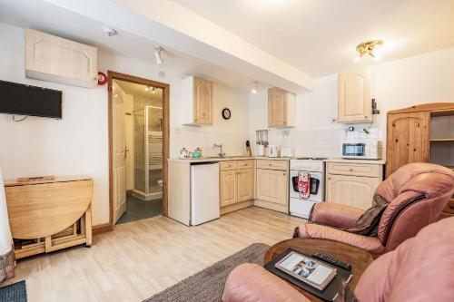 Sail Loft Annexe - image 5