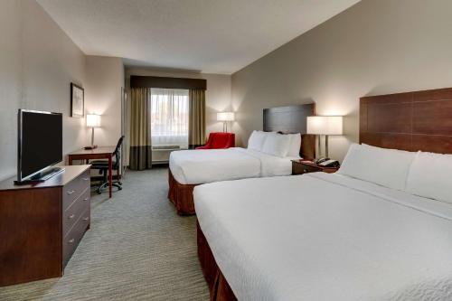 Queen Room with Two Queen Beds - Non-Smoking