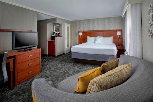 Deluxe King Guestroom