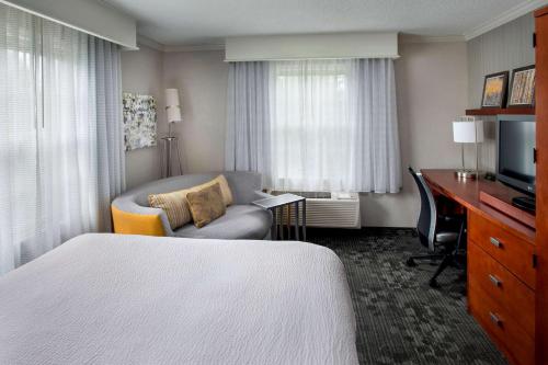 Sonesta Select Tinton Falls Eatontown - image 2